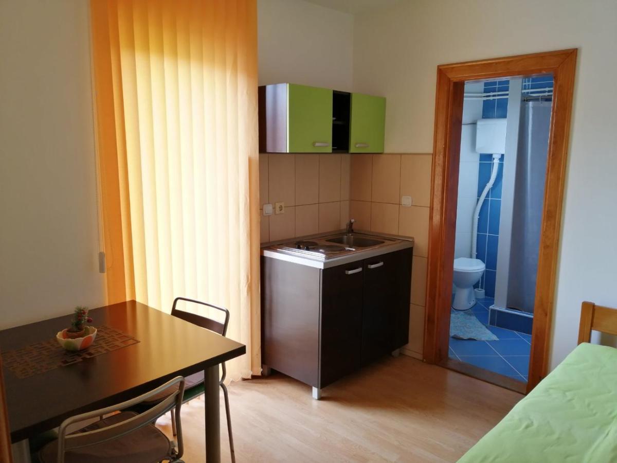 Aparthotel Vila Cair Doplata Za Bazen à Sokobanja Extérieur photo