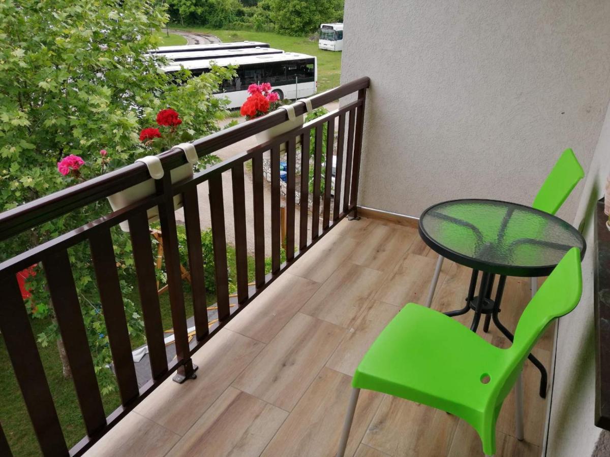 Aparthotel Vila Cair Doplata Za Bazen à Sokobanja Extérieur photo